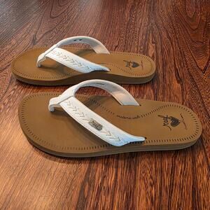 Reef Cushion Beach break Flip Flops Thong Cloud White SZ 7 EUC